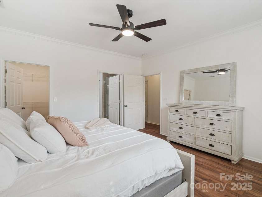 2656 Polo Club Boulevard, Matthews, NC 28105.  MLS# CAR4276276, YatesRealty ID 23115. 