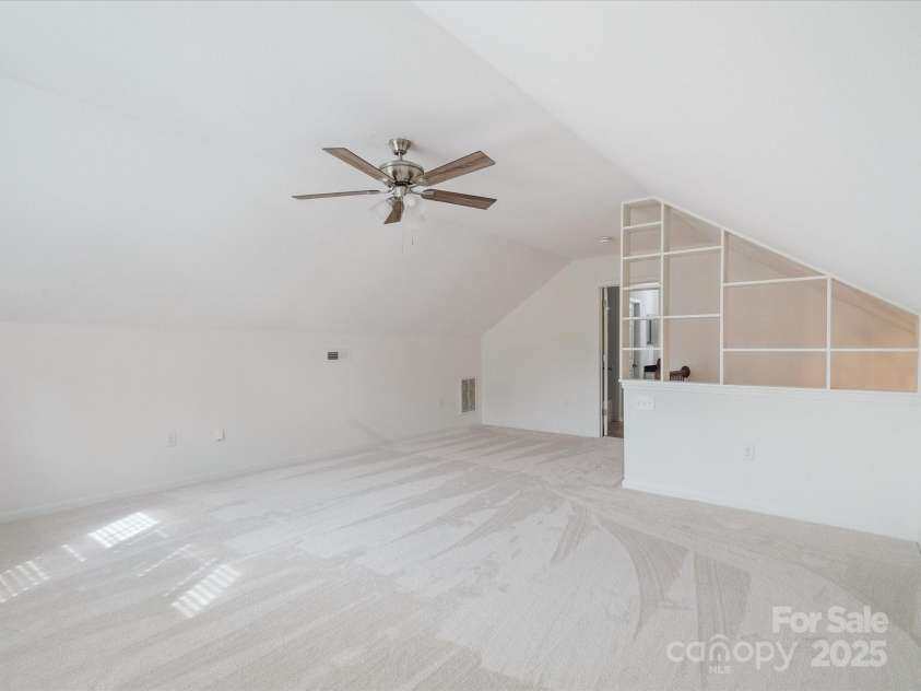 2656 Polo Club Boulevard, Matthews, NC 28105.  MLS# CAR4276276, YatesRealty ID 23115. 