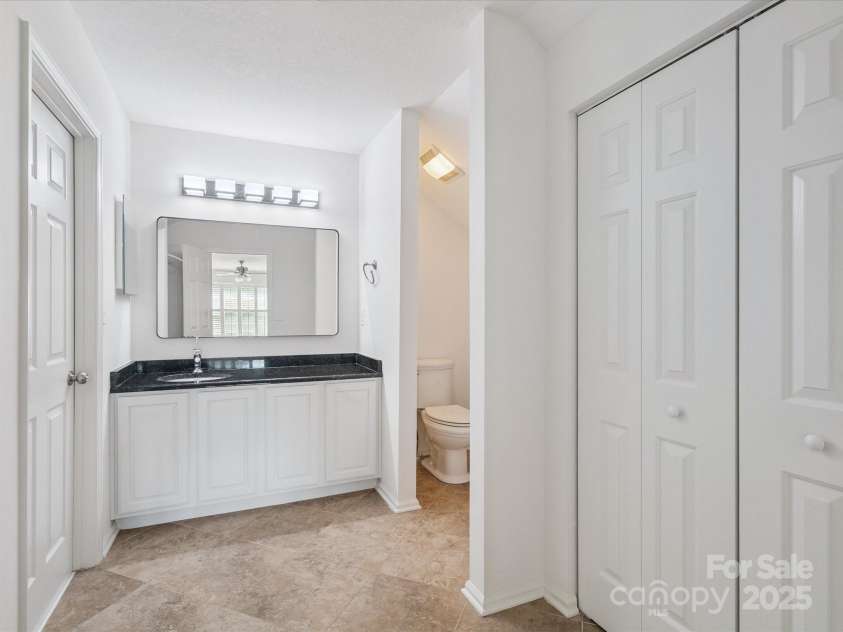 2656 Polo Club Boulevard, Matthews, NC 28105.  MLS# CAR4276276, YatesRealty ID 23115. 