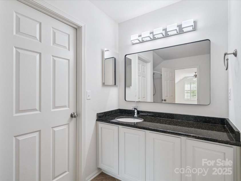 2656 Polo Club Boulevard, Matthews, NC 28105.  MLS# CAR4276276, YatesRealty ID 23115. 