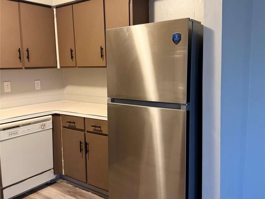 9123 Spyglass Place, Charlotte, NC 28214.  MLS# CAR4382402, YatesRealty ID 23115. Kitchen