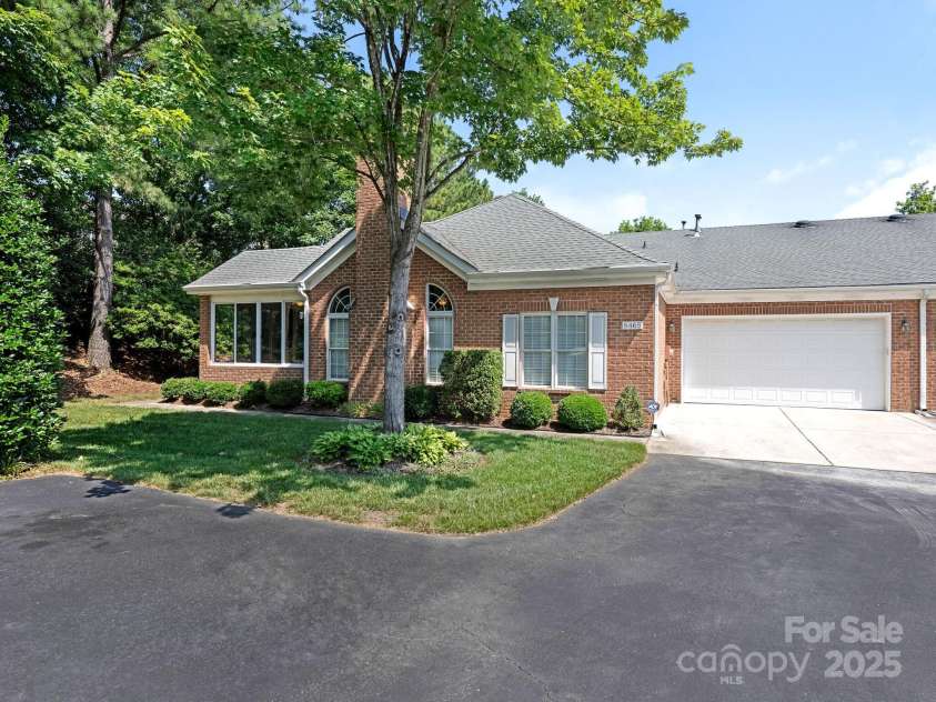 8465 Olde Troon Drive, Charlotte, NC 28277.  MLS# CAR4274147, YatesRealty ID 23116. 