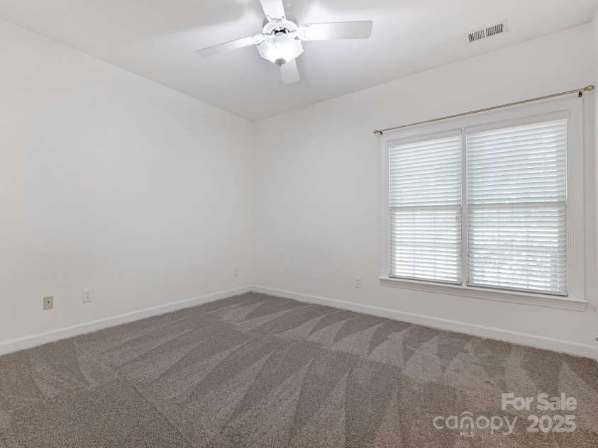 8465 Olde Troon Drive, Charlotte, NC 28277.  MLS# CAR4274147, YatesRealty ID 23116. 