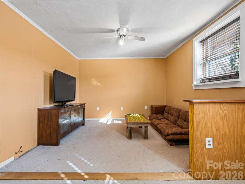 204 Sutton Avenue, Black Mountain, NC 28711.  MLS# CAR4331519, YatesRealty ID 2312. Front upper loft