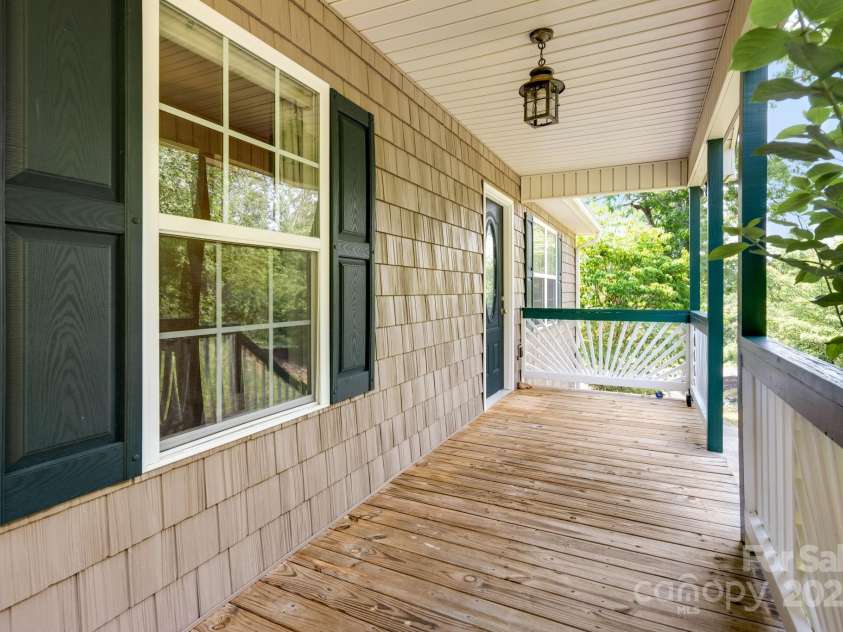 18 & 28 Sunberry Drive, Alexander, NC 28701.  MLS# CAR4266068, YatesRealty ID 23120. 