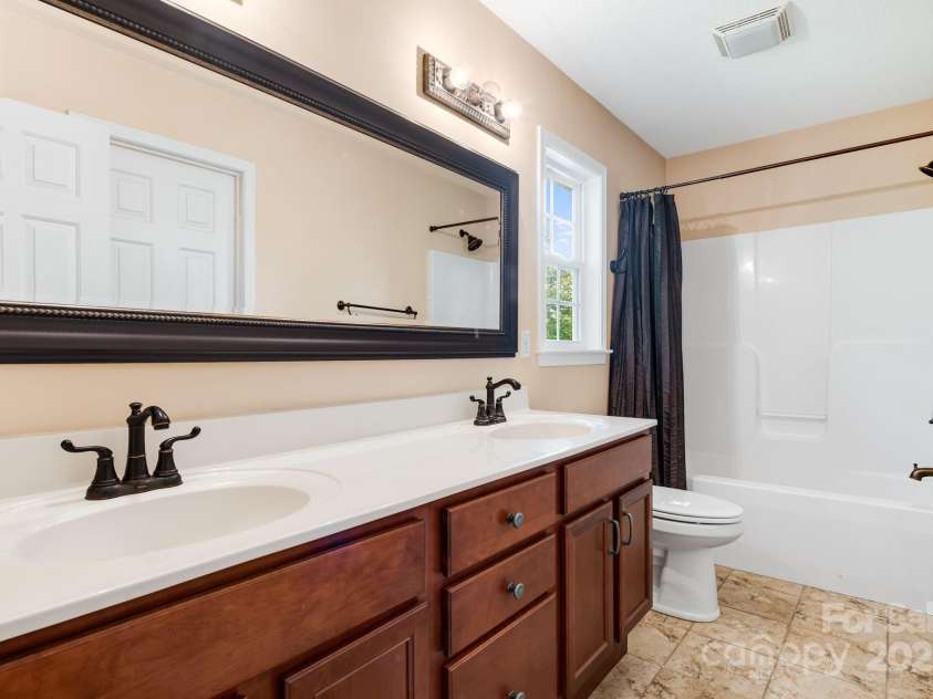 18 & 28 Sunberry Drive, Alexander, NC 28701.  MLS# CAR4266068, YatesRealty ID 23120. 