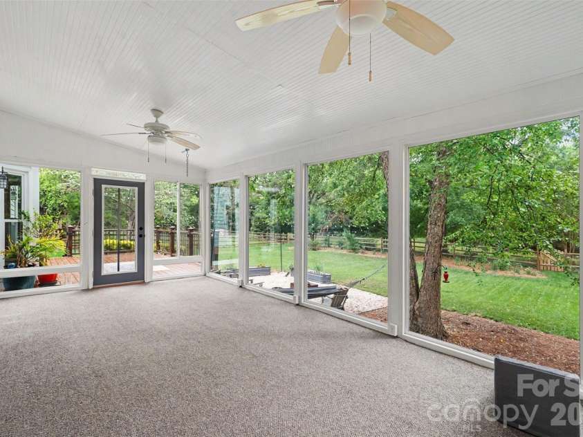 7928 Covey Chase Drive, Charlotte, NC 28210.  MLS# CAR4371699, YatesRealty ID 23122. 