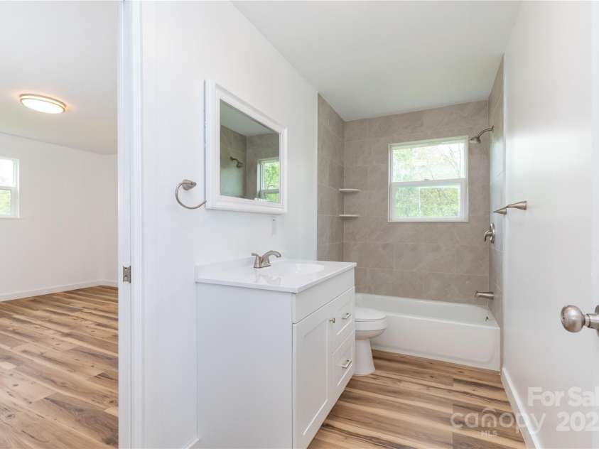 1318 Crawford Road, Waynesville, NC 28785.  MLS# CAR4256771, YatesRealty ID 23123. 
