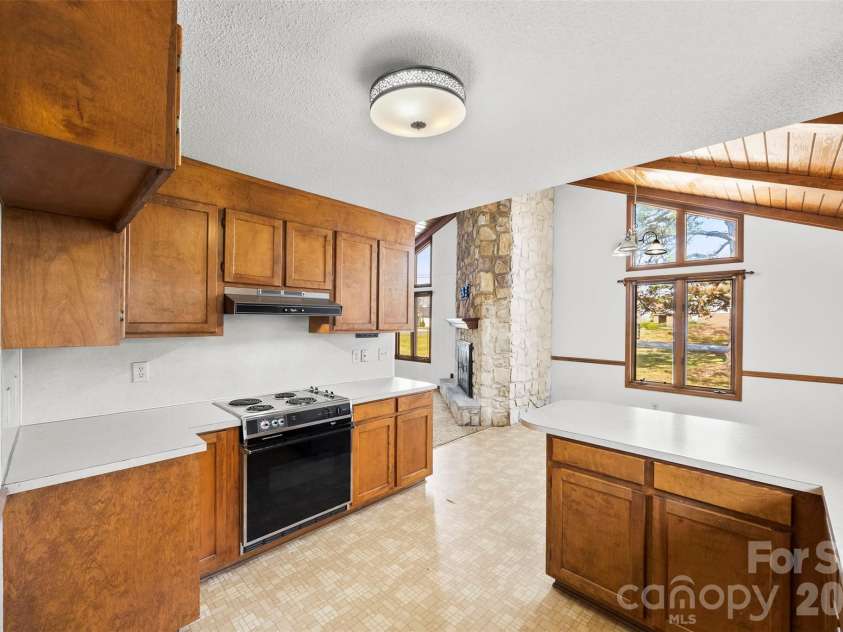 2010 Sprucewood Street, Albemarle, NC 28001.  MLS# CAR4354173, YatesRealty ID 23123. 
