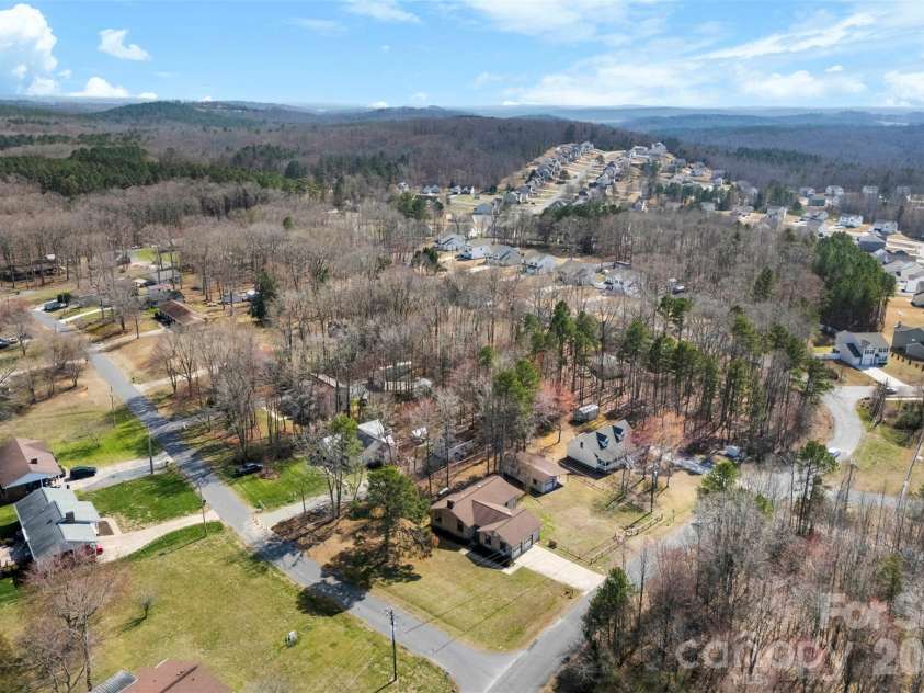 2010 Sprucewood Street, Albemarle, NC 28001.  MLS# CAR4354173, YatesRealty ID 23123. 