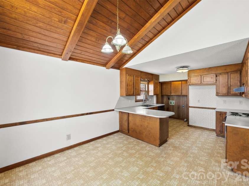 2010 Sprucewood Street, Albemarle, NC 28001.  MLS# CAR4354173, YatesRealty ID 23123. Dining Area