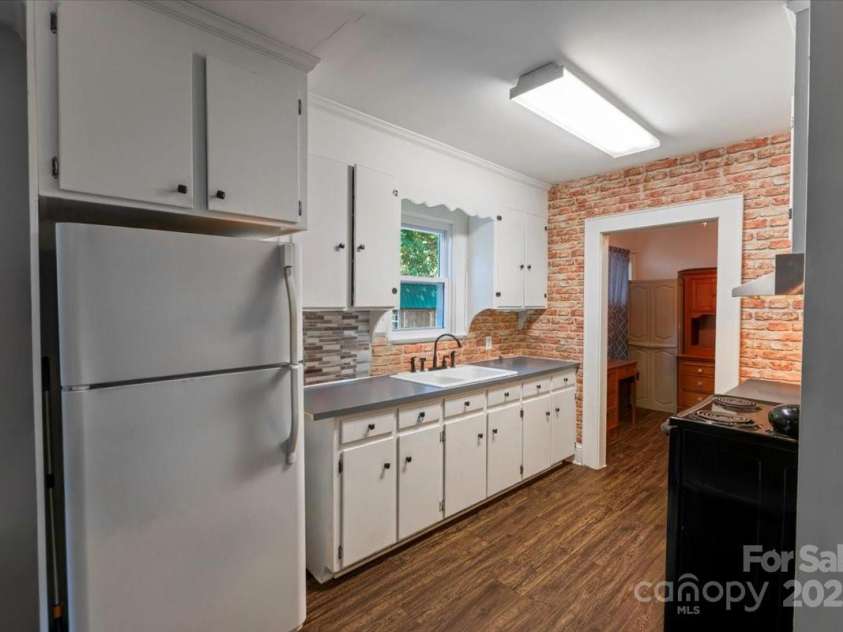 7016 Tirzah Church Road, Waxhaw, NC 28173.  MLS# CAR4271023, YatesRealty ID 23126. 