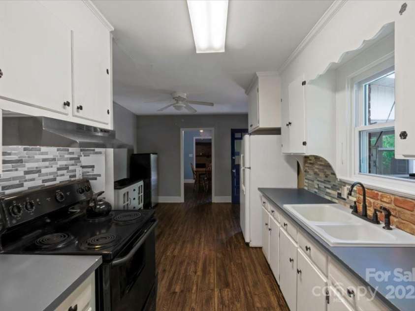 7016 Tirzah Church Road, Waxhaw, NC 28173.  MLS# CAR4271023, YatesRealty ID 23126. 