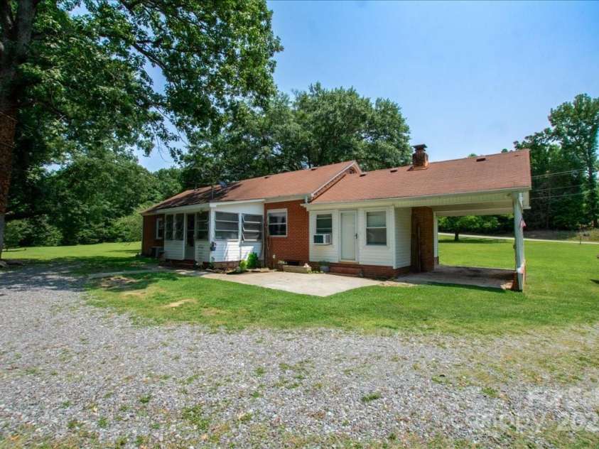 7016 Tirzah Church Road, Waxhaw, NC 28173.  MLS# CAR4271023, YatesRealty ID 23126. 