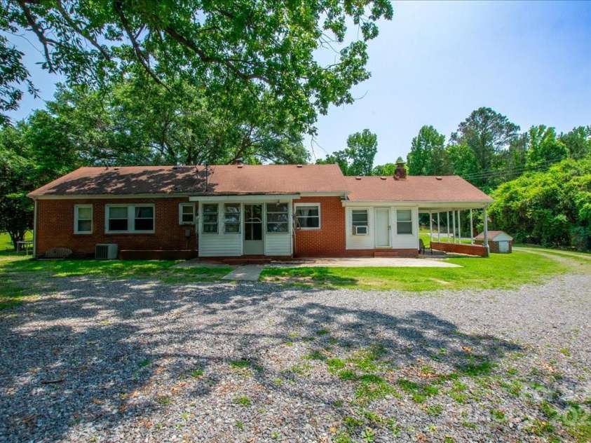 7016 Tirzah Church Road, Waxhaw, NC 28173.  MLS# CAR4271023, YatesRealty ID 23126. 