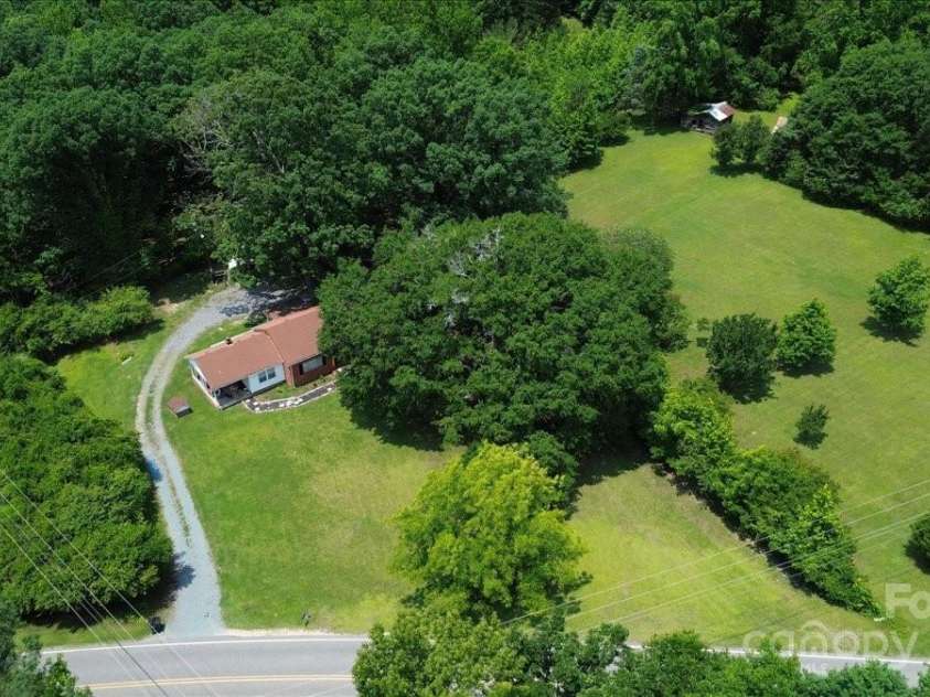 7016 Tirzah Church Road, Waxhaw, NC 28173.  MLS# CAR4271023, YatesRealty ID 23126. 