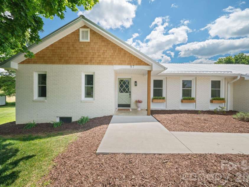 97 Paul Holland Road, Canton, NC 28716.  MLS# CAR4382350, YatesRealty ID 23126. 