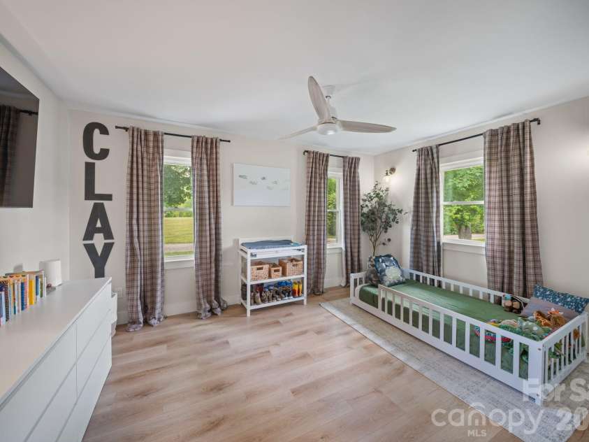 97 Paul Holland Road, Canton, NC 28716.  MLS# CAR4382350, YatesRealty ID 23126. 
