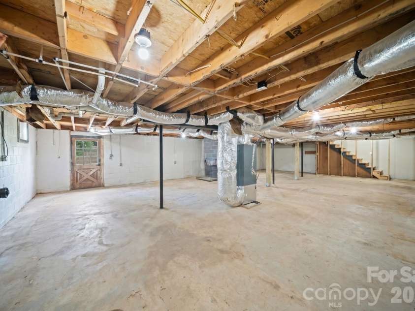 97 Paul Holland Road, Canton, NC 28716.  MLS# CAR4382350, YatesRealty ID 23126. 