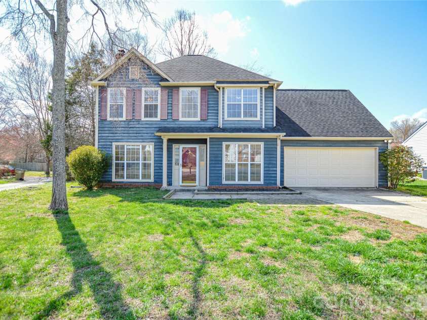 4001 Brookforest Lane, Indian Trail, NC 28079.  MLS# CAR4354648, YatesRealty ID 23128. 