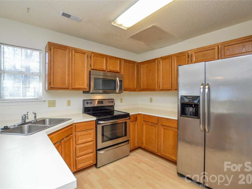 4001 Brookforest Lane, Indian Trail, NC 28079.  MLS# CAR4354648, YatesRealty ID 23128. 
