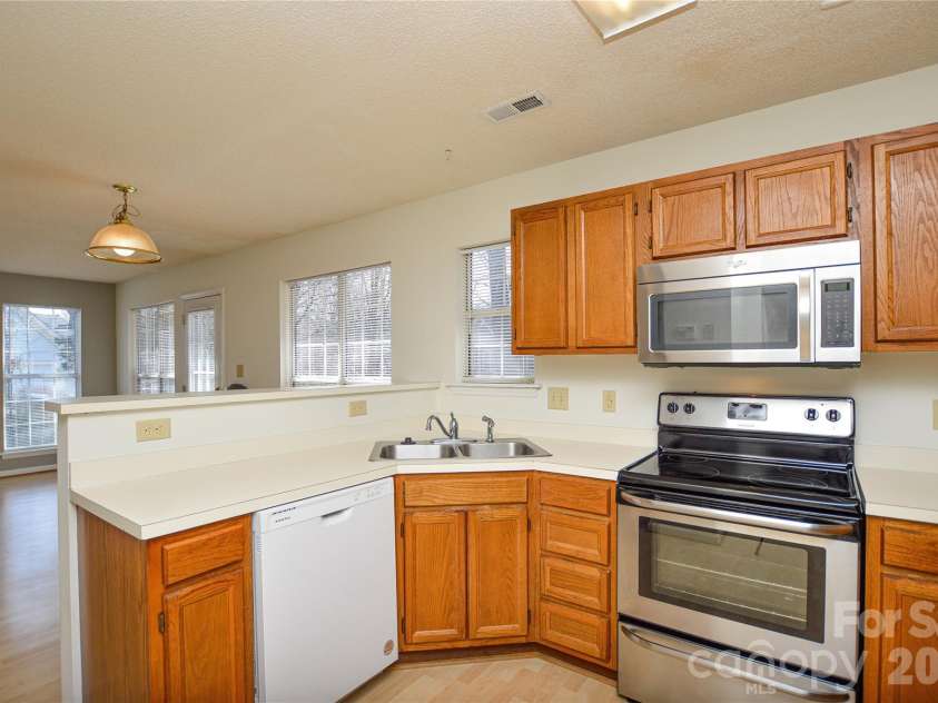 4001 Brookforest Lane, Indian Trail, NC 28079.  MLS# CAR4354648, YatesRealty ID 23128. 