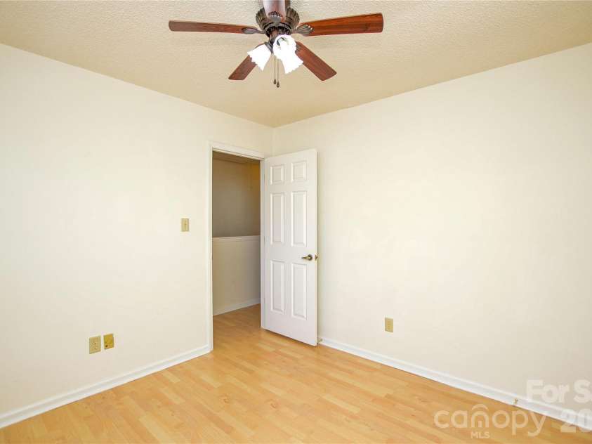 4001 Brookforest Lane, Indian Trail, NC 28079.  MLS# CAR4354648, YatesRealty ID 23128. 