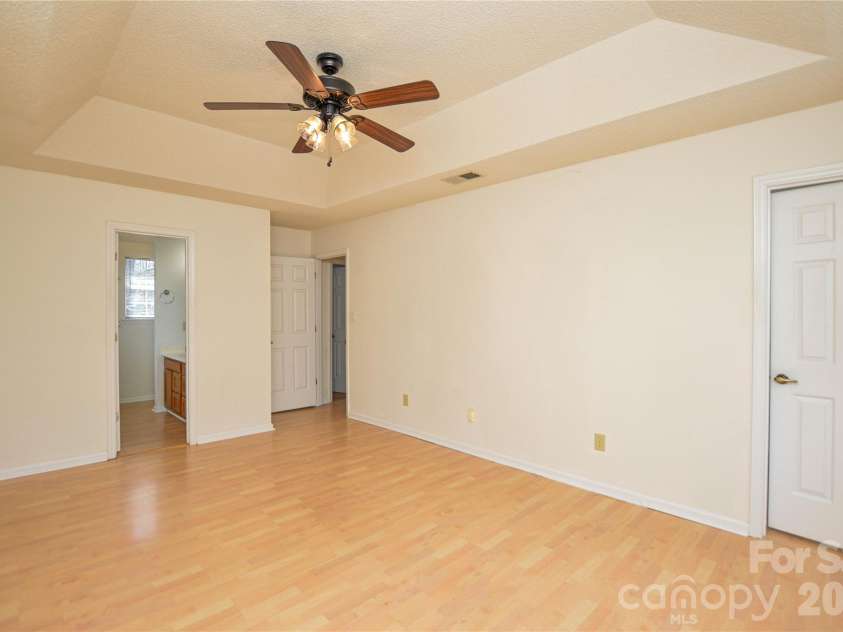 4001 Brookforest Lane, Indian Trail, NC 28079.  MLS# CAR4354648, YatesRealty ID 23128. 