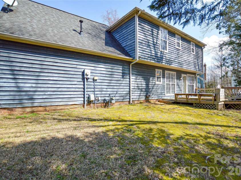 4001 Brookforest Lane, Indian Trail, NC 28079.  MLS# CAR4354648, YatesRealty ID 23128. 