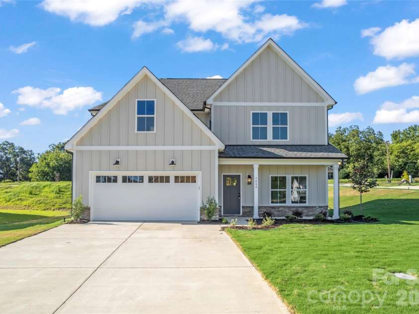 1325 Winged Way, Kannapolis, NC 28083.  MLS# CAR4341772, YatesRealty ID 23129. SAMPLE PHOTO