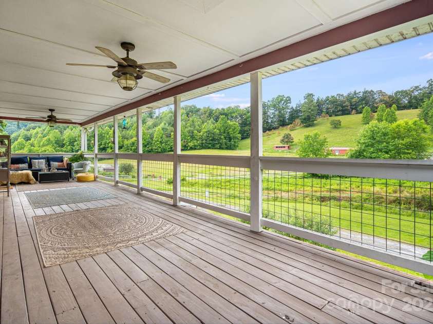 25 Frannys Farm Road, Leicester, NC 28748.  MLS# CAR4269407, YatesRealty ID 23129. 