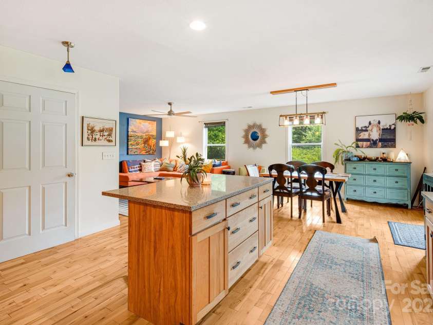 25 Frannys Farm Road, Leicester, NC 28748.  MLS# CAR4269407, YatesRealty ID 23129. 