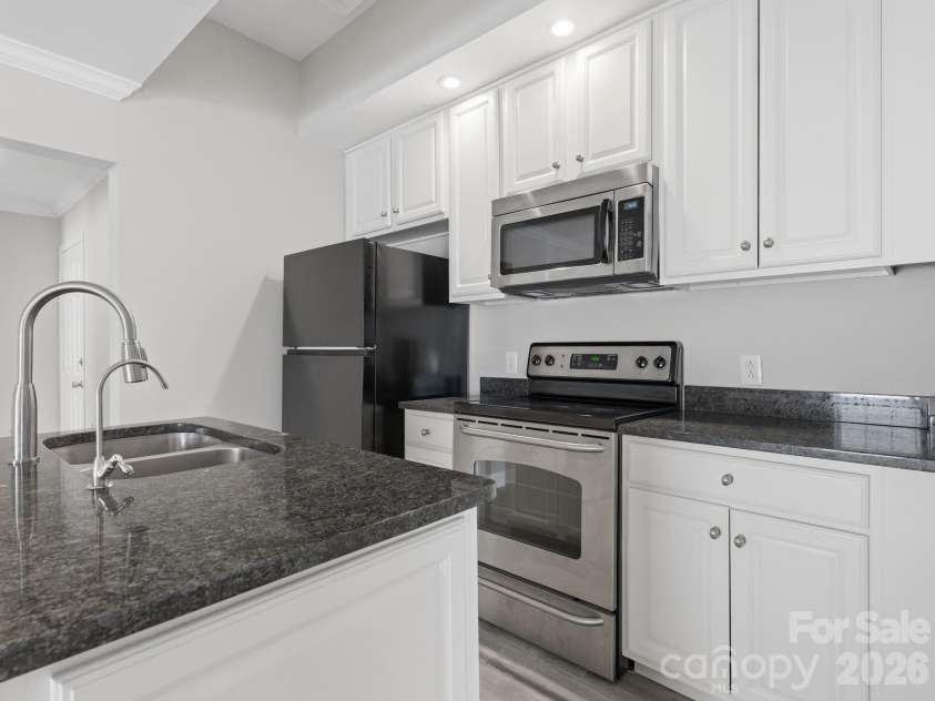 158 Academy Street, Concord, NC 28025.  MLS# CAR4367256, YatesRealty ID 23130. 