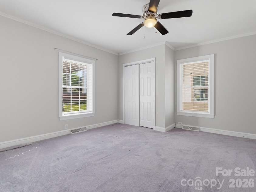 158 Academy Street, Concord, NC 28025.  MLS# CAR4367256, YatesRealty ID 23130. 