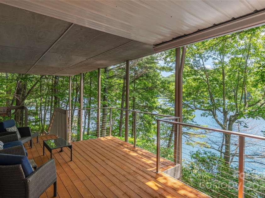 324 Cheulah Road, Brevard, NC 28712.  MLS# CAR4272420, YatesRealty ID 23130. 