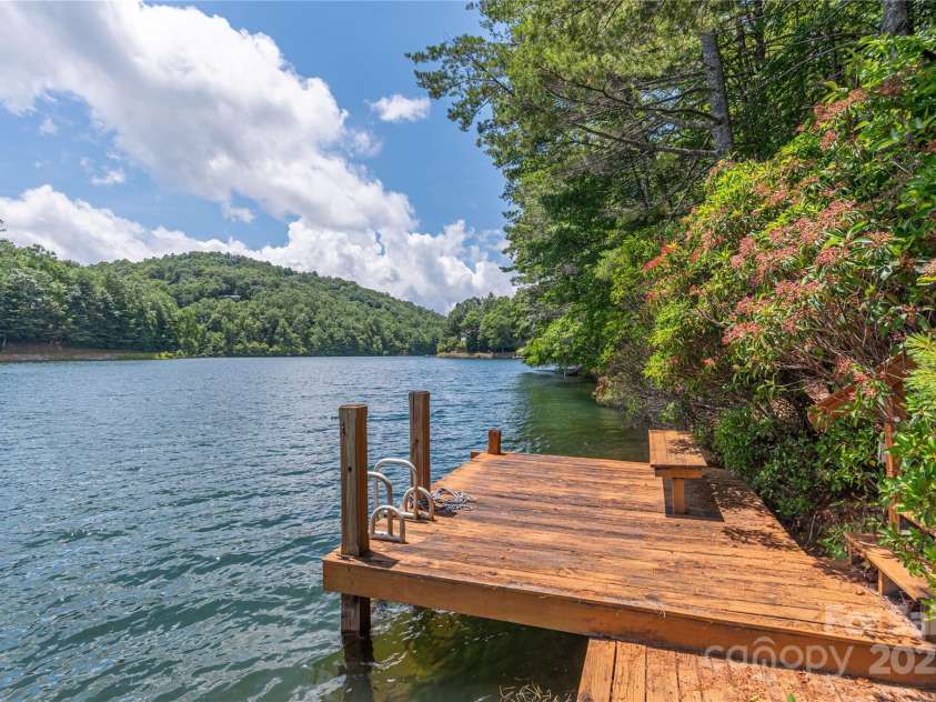 324 Cheulah Road, Brevard, NC 28712.  MLS# CAR4272420, YatesRealty ID 23130. 