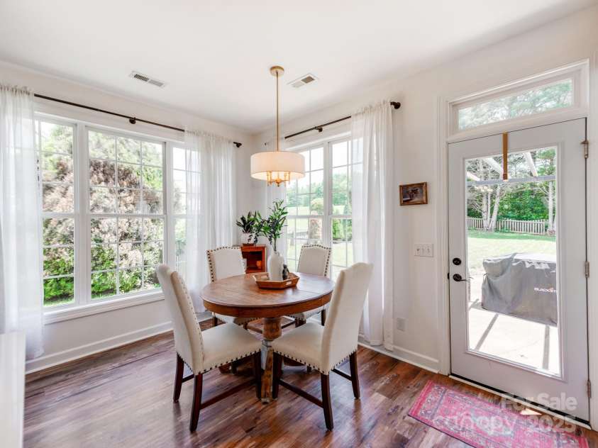 1605 Ambergate Drive, Waxhaw, NC 28173.  MLS# CAR4273160, YatesRealty ID 23131. 