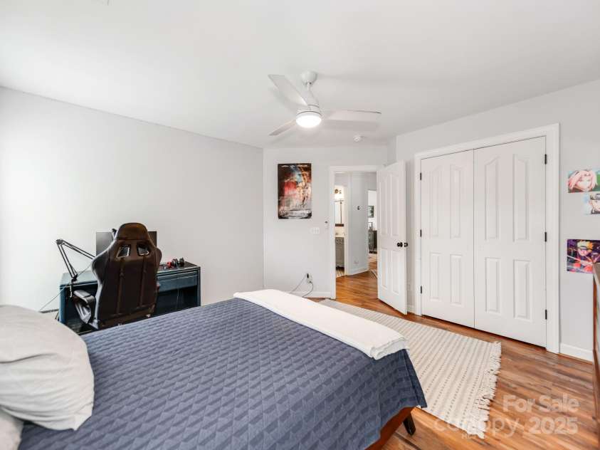 1605 Ambergate Drive, Waxhaw, NC 28173.  MLS# CAR4273160, YatesRealty ID 23131. 