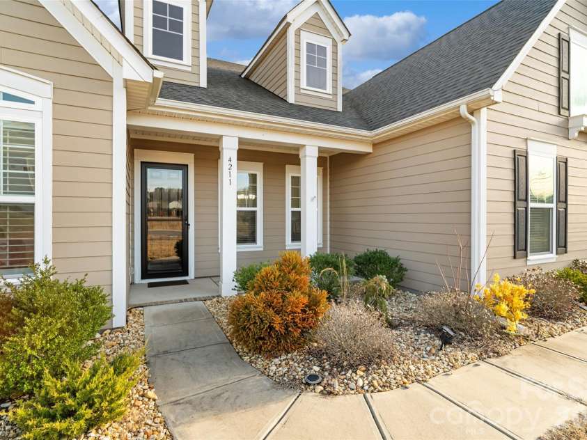 4211 Maggie Springs Way, Clover, SC 29710.  MLS# CAR4341092, YatesRealty ID 23131. 