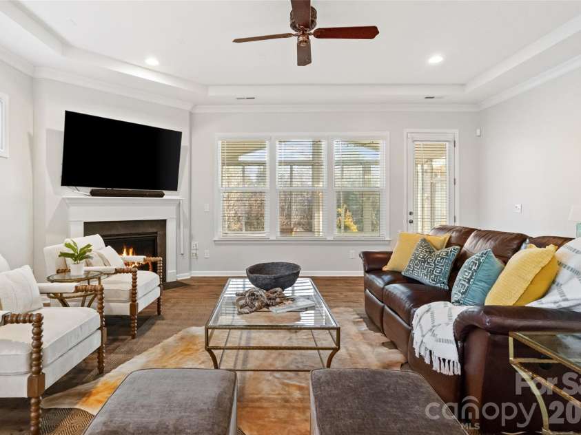 4211 Maggie Springs Way, Clover, SC 29710.  MLS# CAR4341092, YatesRealty ID 23131. 