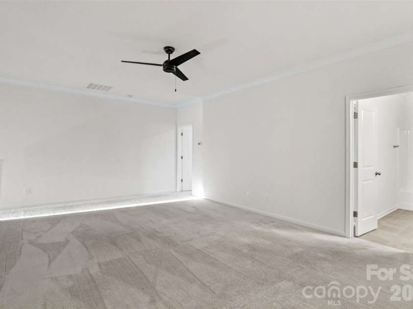 4211 Maggie Springs Way, Clover, SC 29710.  MLS# CAR4341092, YatesRealty ID 23131. 