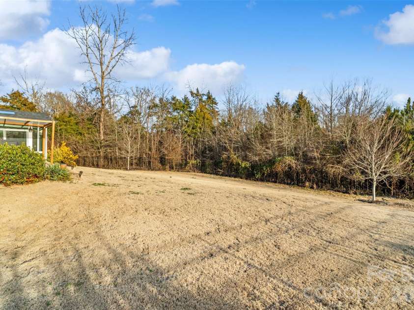 4211 Maggie Springs Way, Clover, SC 29710.  MLS# CAR4341092, YatesRealty ID 23131. 