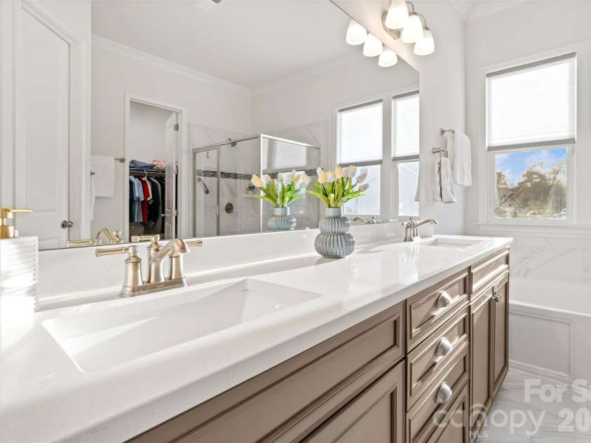 4211 Maggie Springs Way, Clover, SC 29710.  MLS# CAR4341092, YatesRealty ID 23131. Primary Bathroom