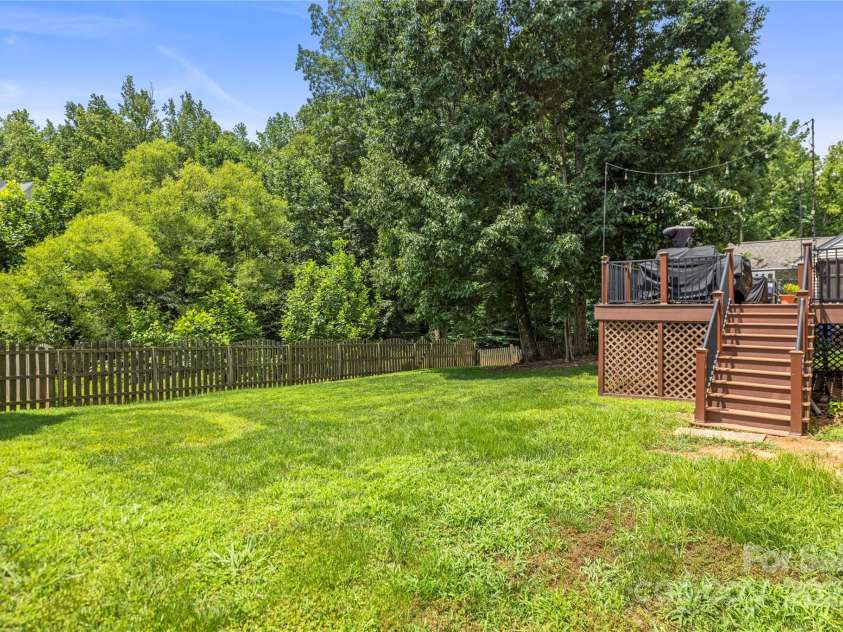 128 Sugar Thyme Lane, Mooresville, NC 28115.  MLS# CAR4266649, YatesRealty ID 23132. 