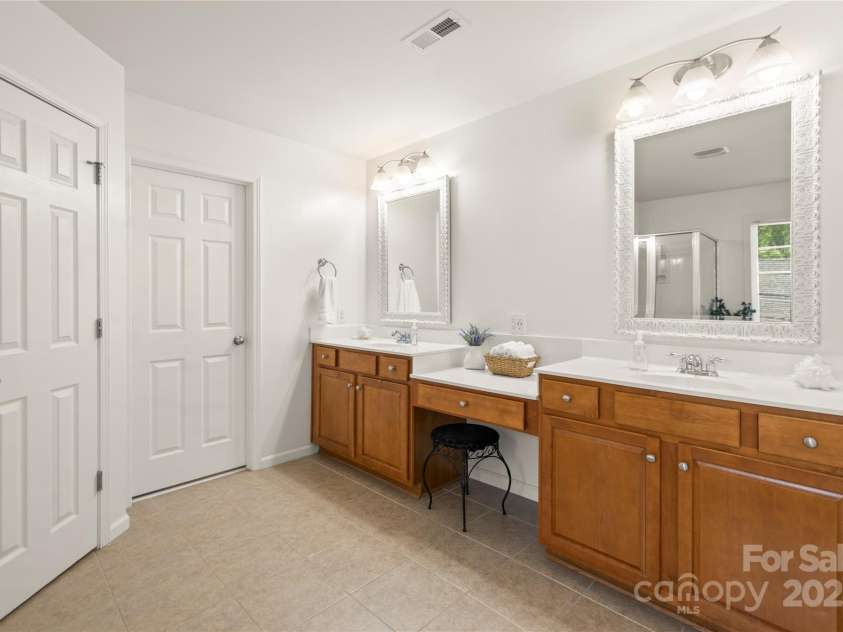 128 Sugar Thyme Lane, Mooresville, NC 28115.  MLS# CAR4266649, YatesRealty ID 23132. 