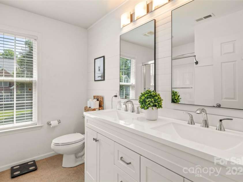 128 Sugar Thyme Lane, Mooresville, NC 28115.  MLS# CAR4266649, YatesRealty ID 23132. 