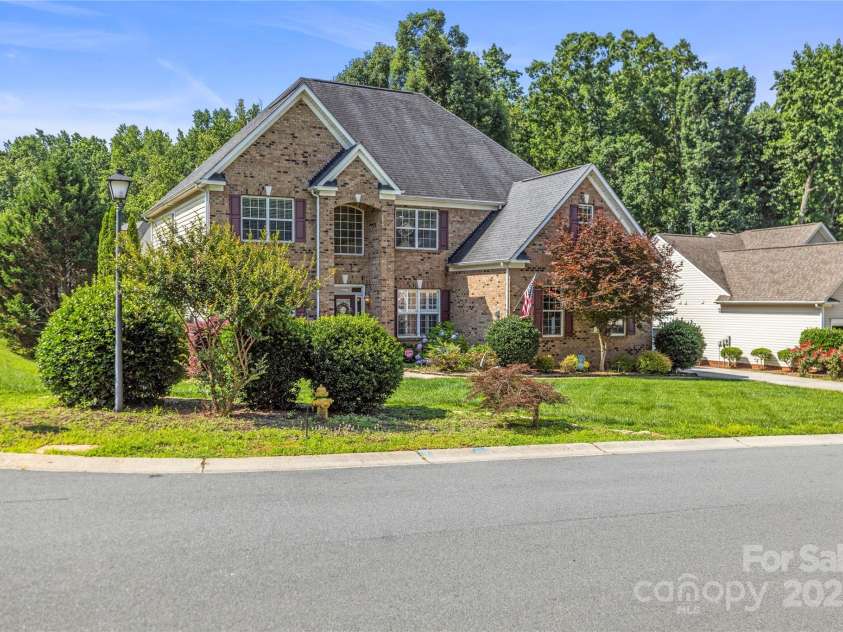 128 Sugar Thyme Lane, Mooresville, NC 28115.  MLS# CAR4266649, YatesRealty ID 23132. 