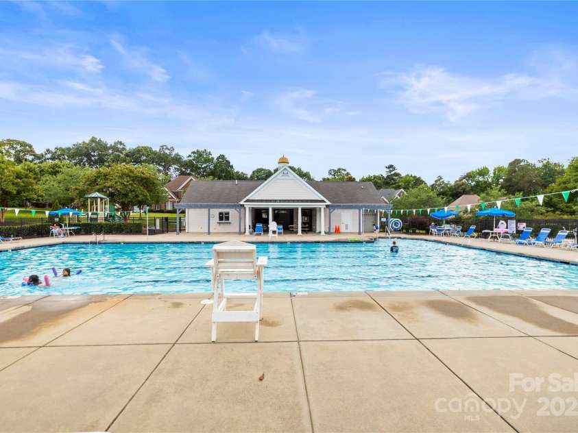 128 Sugar Thyme Lane, Mooresville, NC 28115.  MLS# CAR4266649, YatesRealty ID 23132. Community Pool
