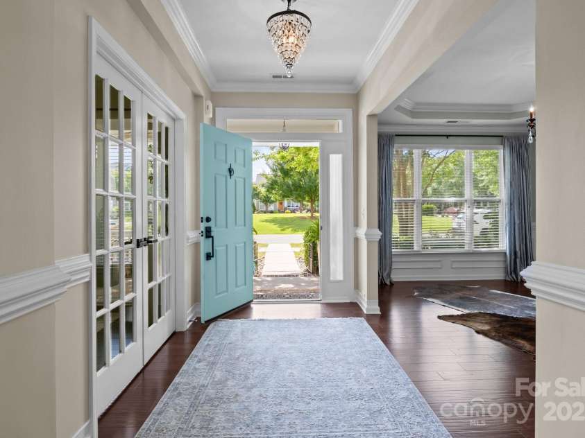 2007 Bishops Court, Cornelius, NC 28031.  MLS# CAR4257347, YatesRealty ID 23133. 