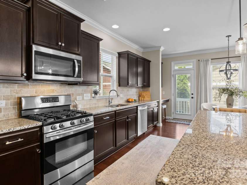 2007 Bishops Court, Cornelius, NC 28031.  MLS# CAR4257347, YatesRealty ID 23133. 